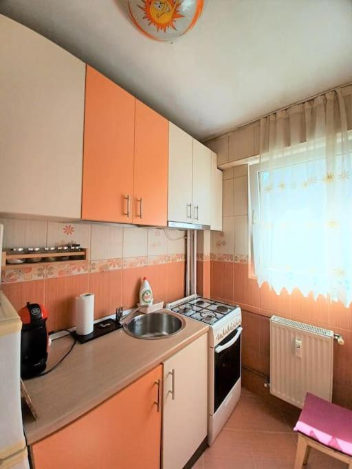 Garsoniera Linistita Zona Vitan Bucureşti Exterior foto