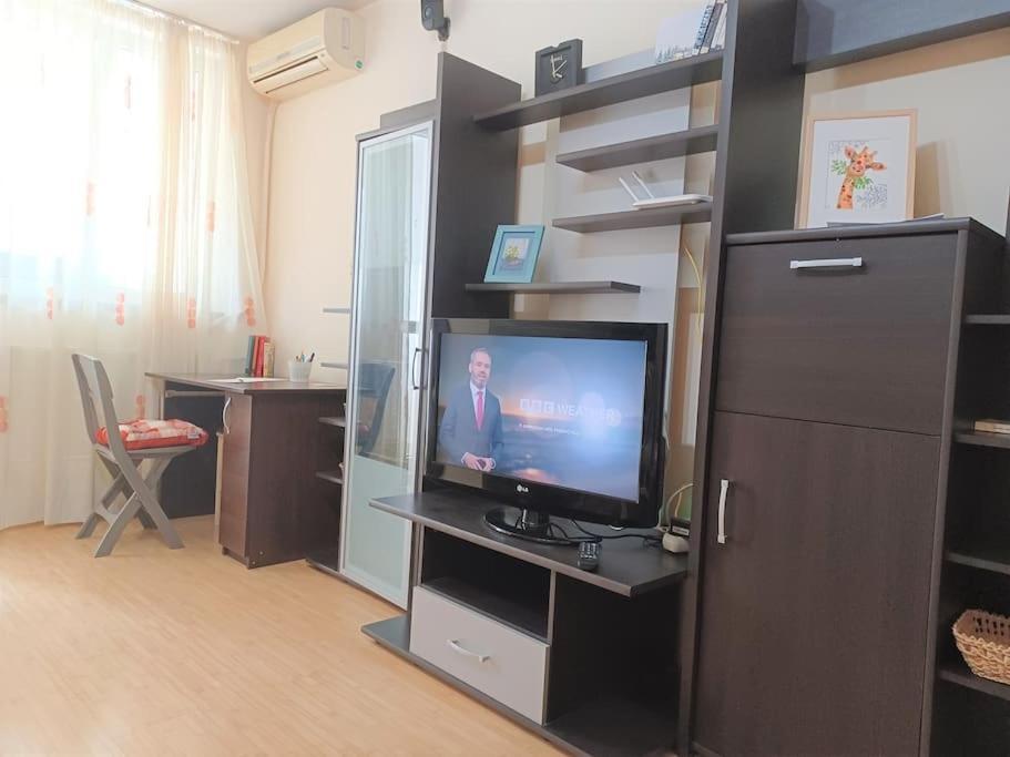Garsoniera Linistita Zona Vitan Bucureşti Exterior foto
